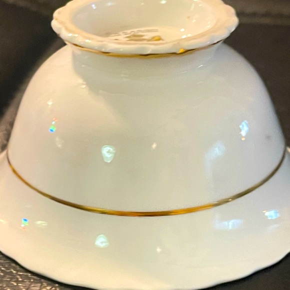 Vintage Paragon Fine Bone China
England QUEENS GARDEN Ptrn Sugar
Bowl & Creamer - Picture 6 of 16